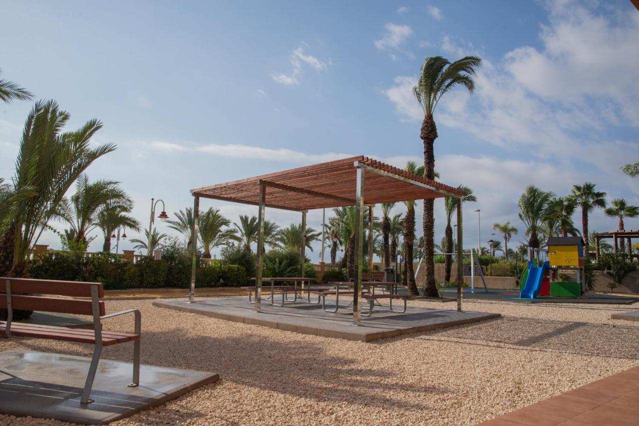 Myflats Premium Beach Front Ареналес-дель-Соль Экстерьер фото