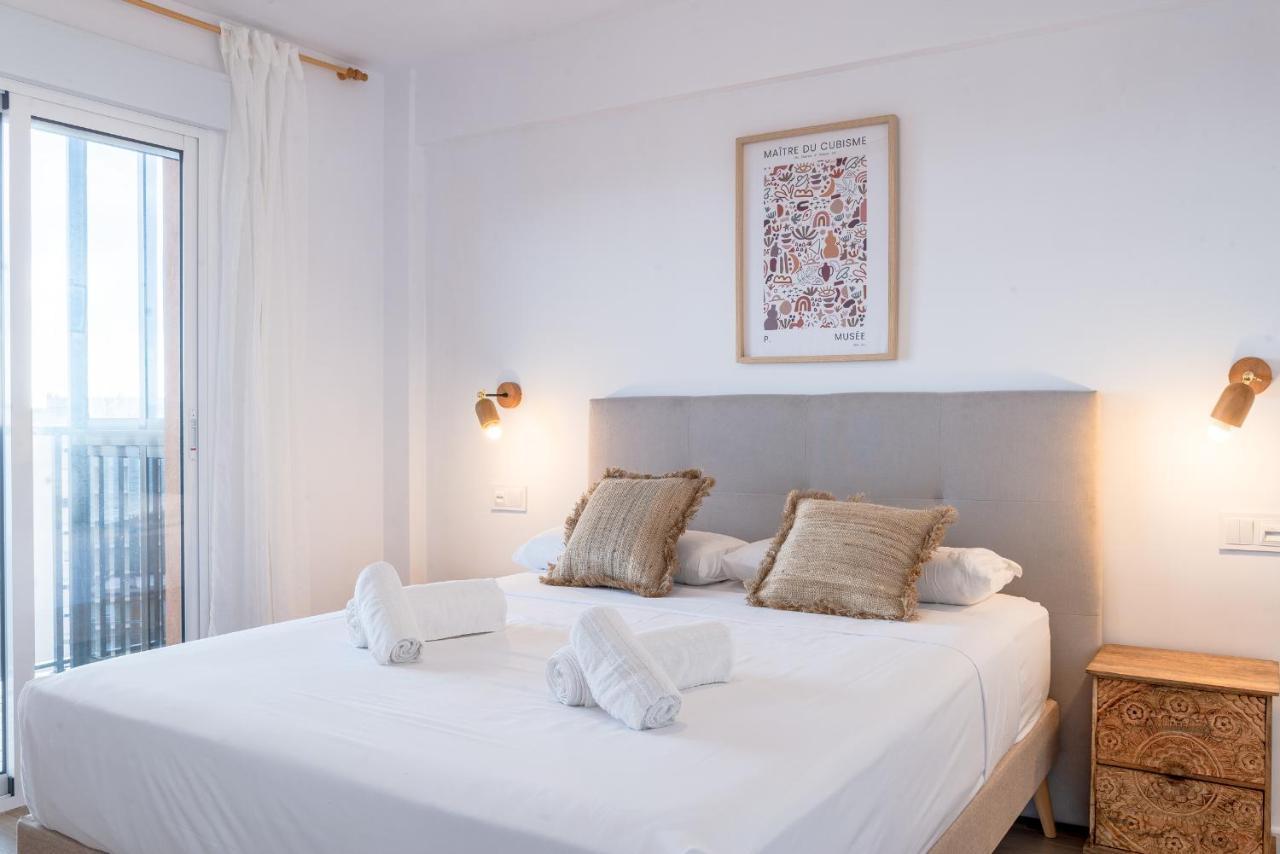 Myflats Premium Beach Front Ареналес-дель-Соль Экстерьер фото