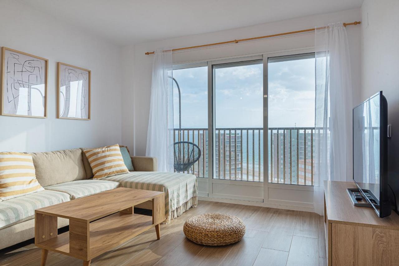 Myflats Premium Beach Front Ареналес-дель-Соль Экстерьер фото